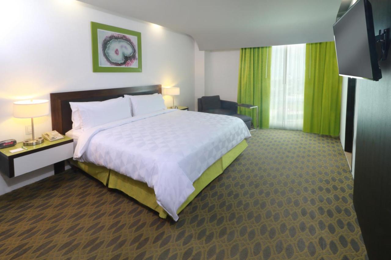 Holiday Inn Queretaro Zona Krystal By Ihg Exterior photo