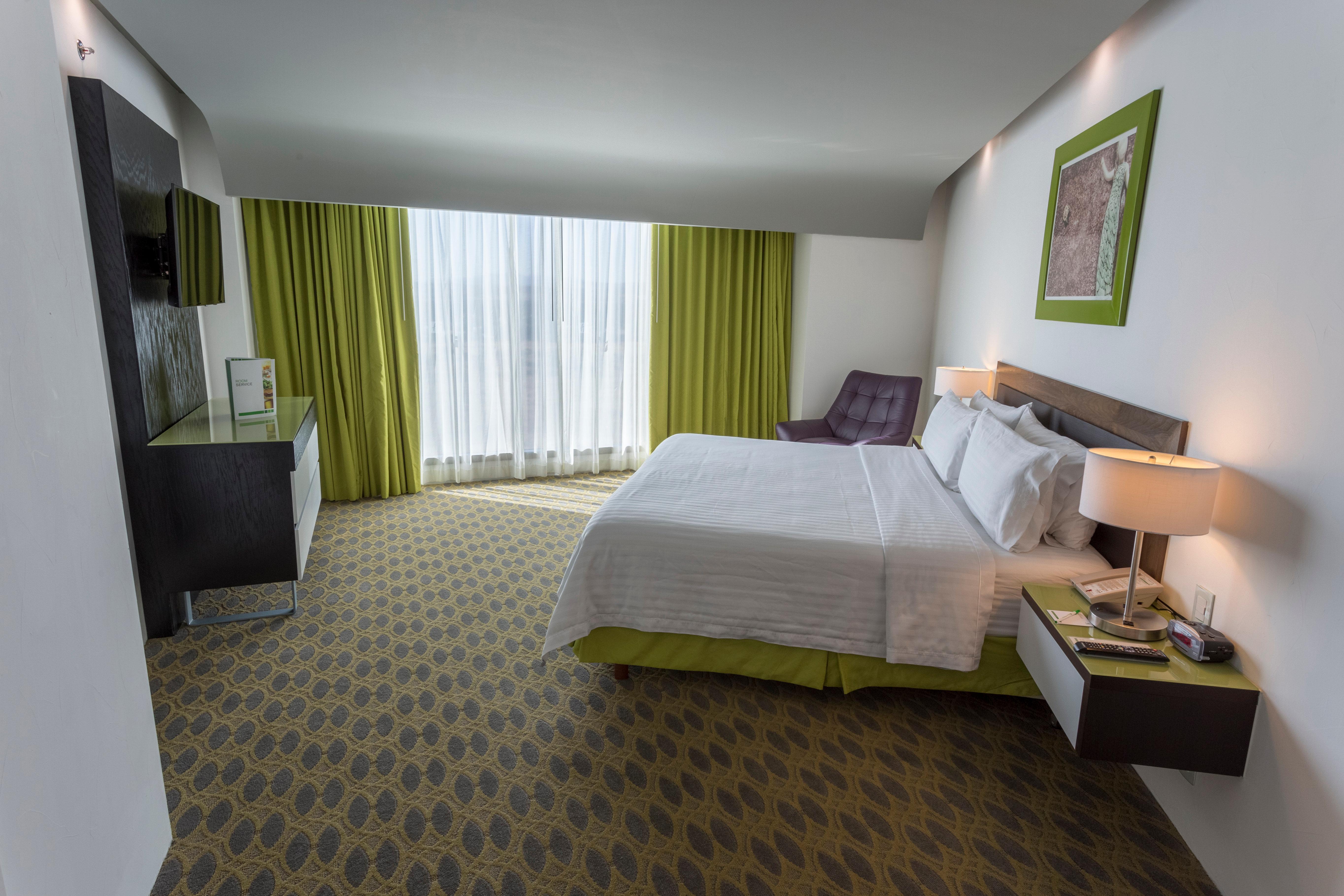 Holiday Inn Queretaro Zona Krystal By Ihg Exterior photo