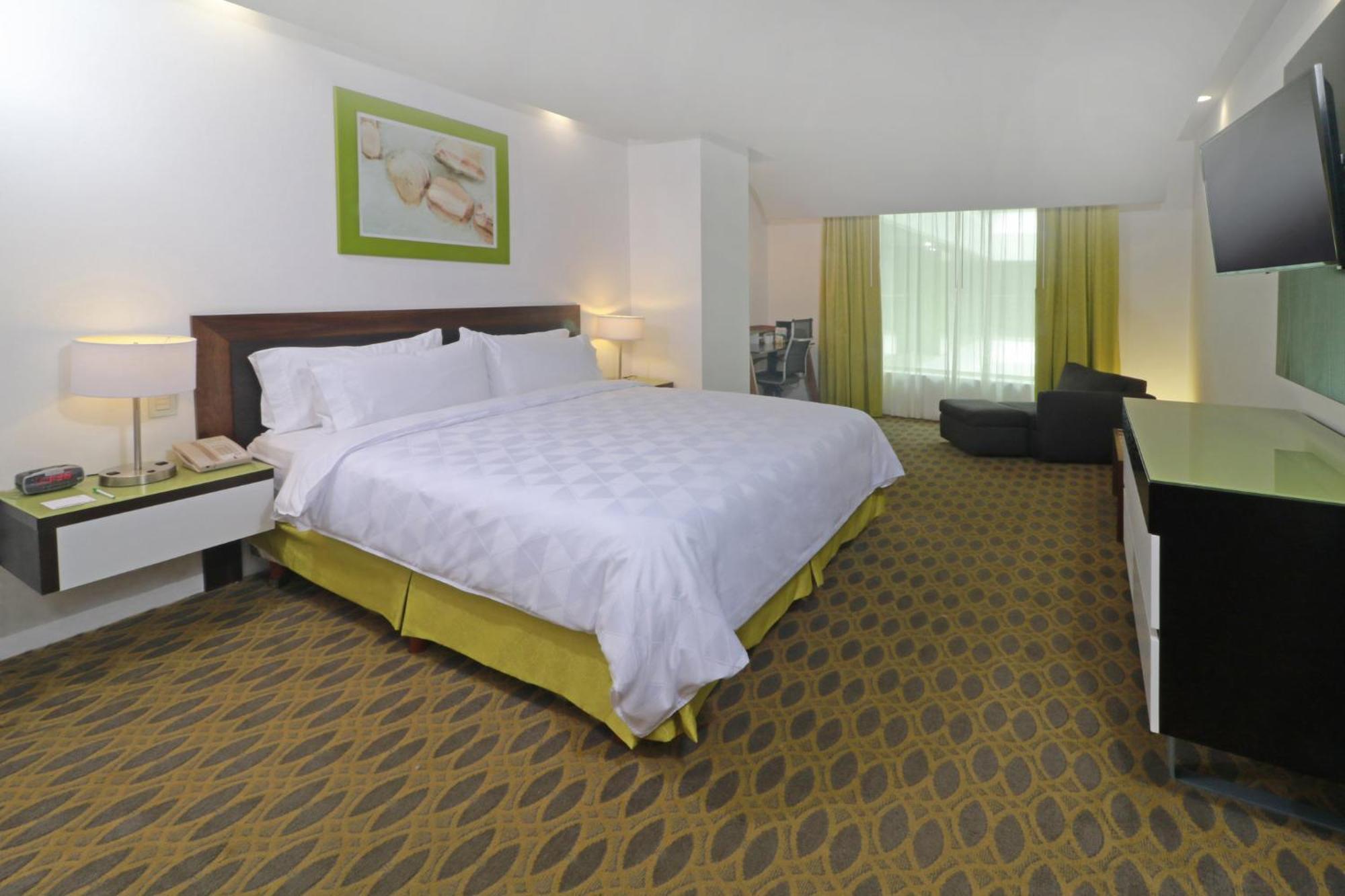 Holiday Inn Queretaro Zona Krystal By Ihg Exterior photo