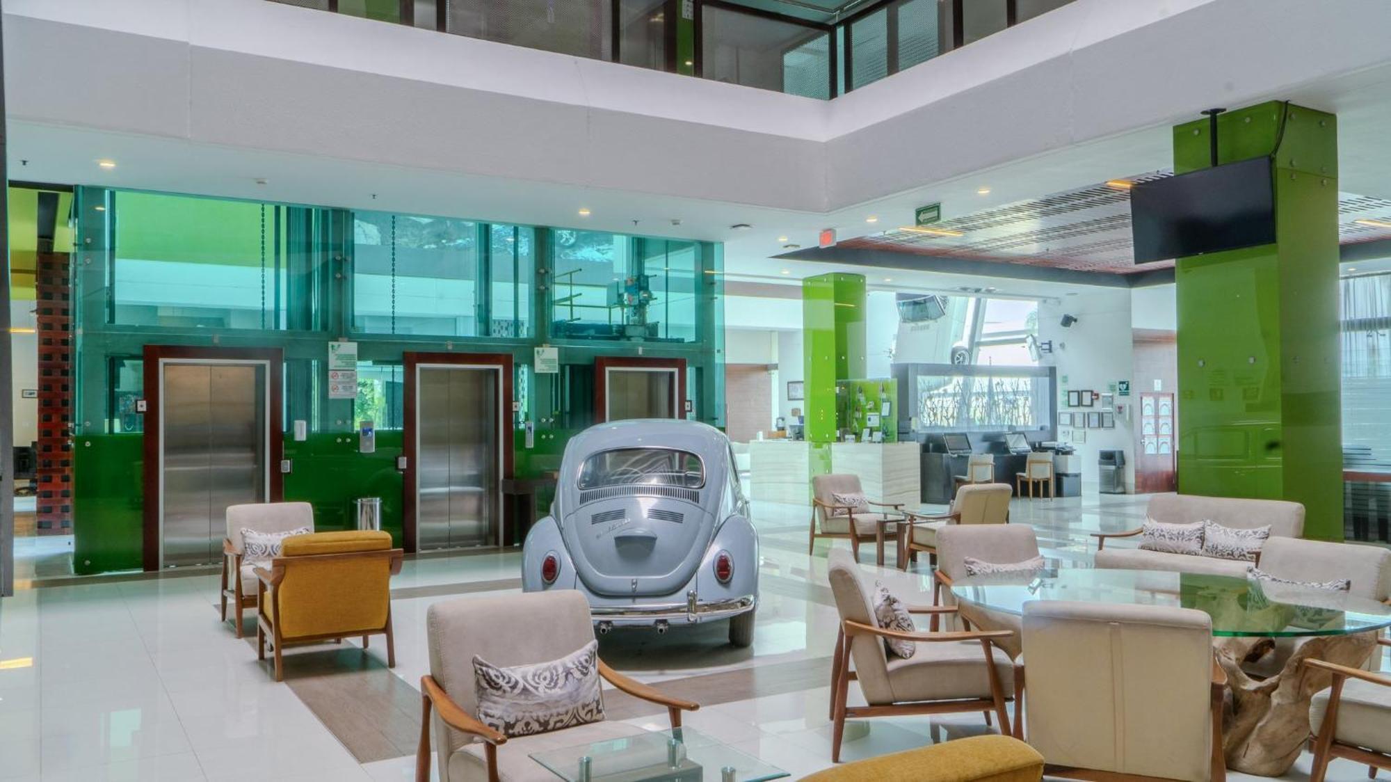 Holiday Inn Queretaro Zona Krystal By Ihg Exterior photo
